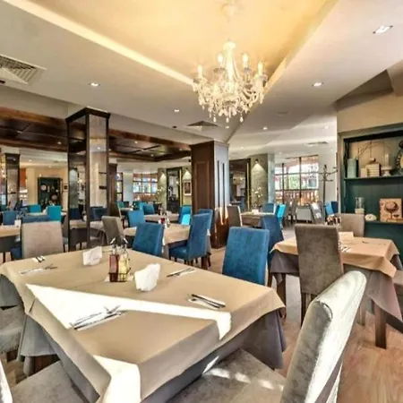 아파트 Belvedere Deluxe Apartment Bansko 반스코